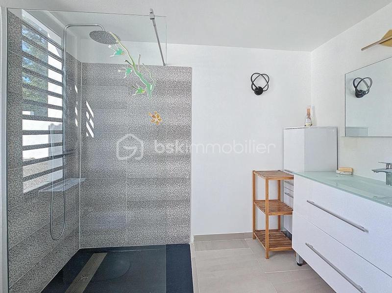 Villa - 110 m² - 4 pièces