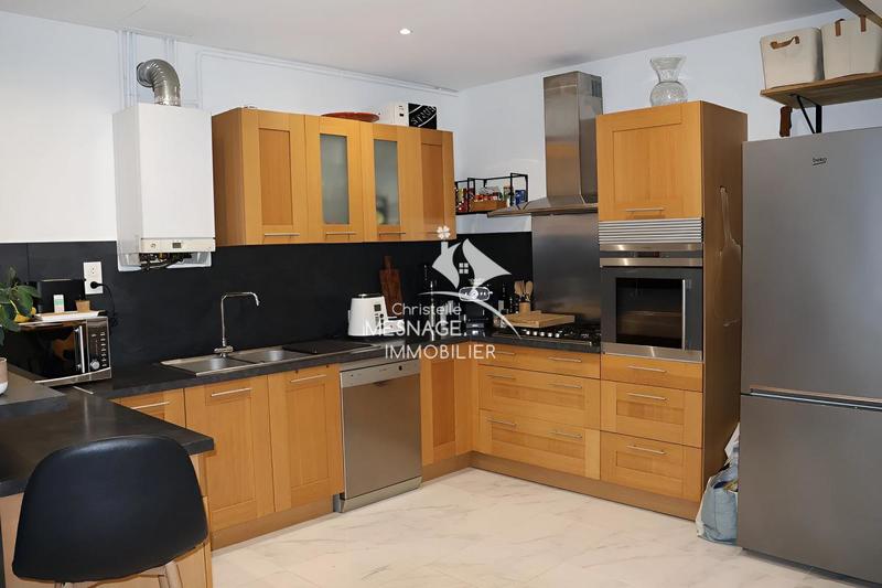 Appartement - 92 m² - 4 pièces