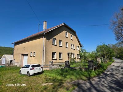 Maison - 194 m² - 7 pièces