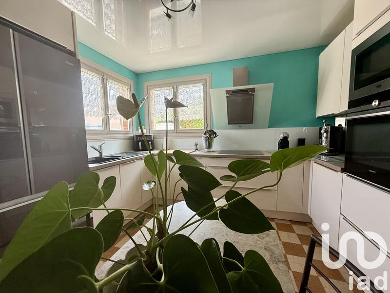 Maison - 144 m² - 8 pièces