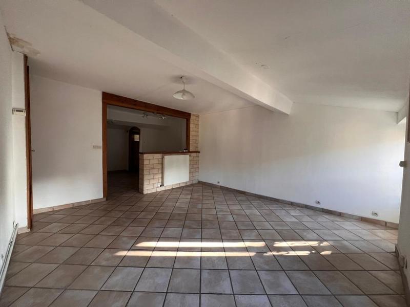 Appartement - 62 m² - 2 pièces