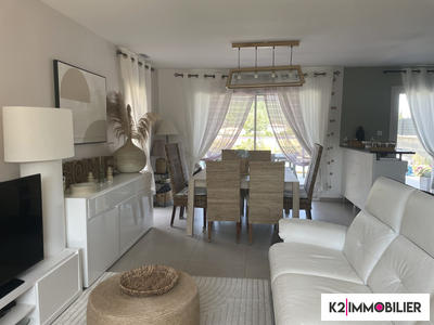 Villa - 113 m² - 6 pièces