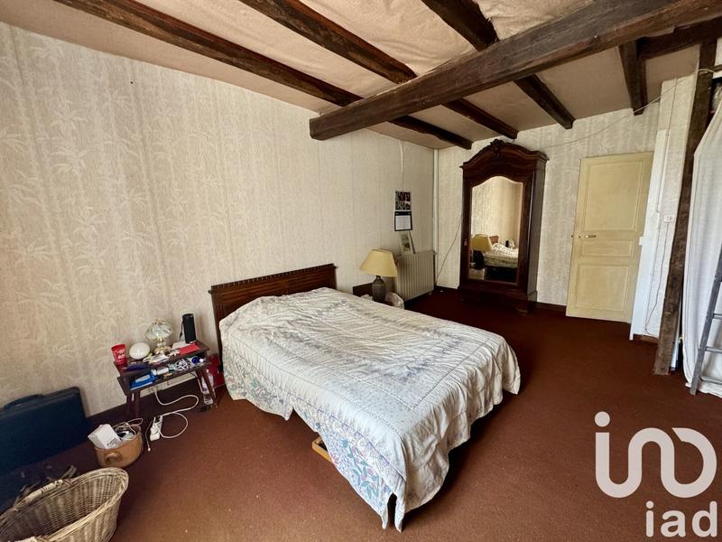 Maison - 227 m² - 7 pièces