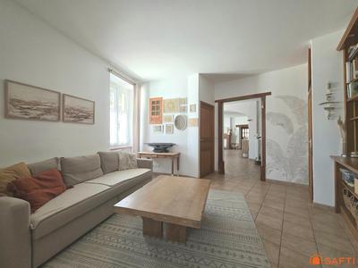 Maison de village - 210 m² - 7 pièces