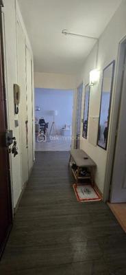 Appartement - 80 m² - 4 pièces