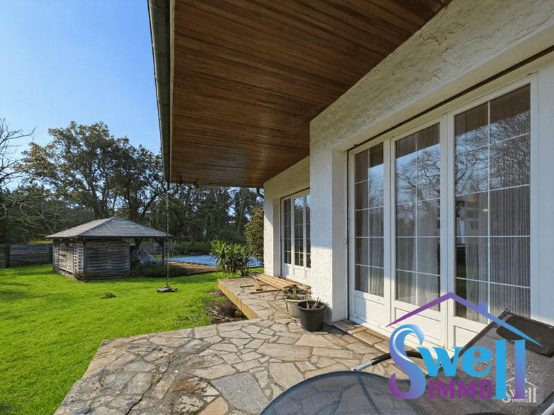 Maison ancienne - 185 m² - 11 pièces