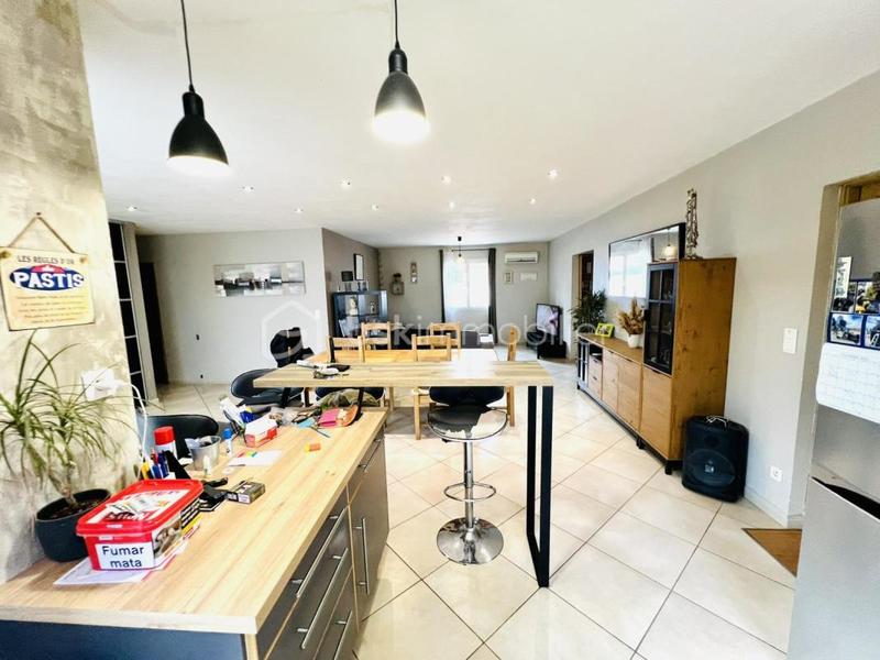 Maison traditionnelle - 107 m² - 5 pièces