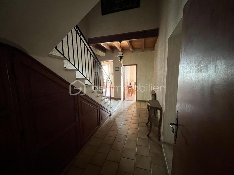 Maison en pierre - 160 m² - 9 pièces