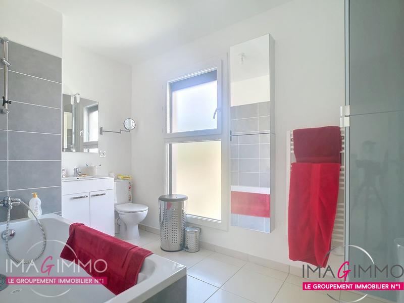 Maison - 88 m² - 4 pièces