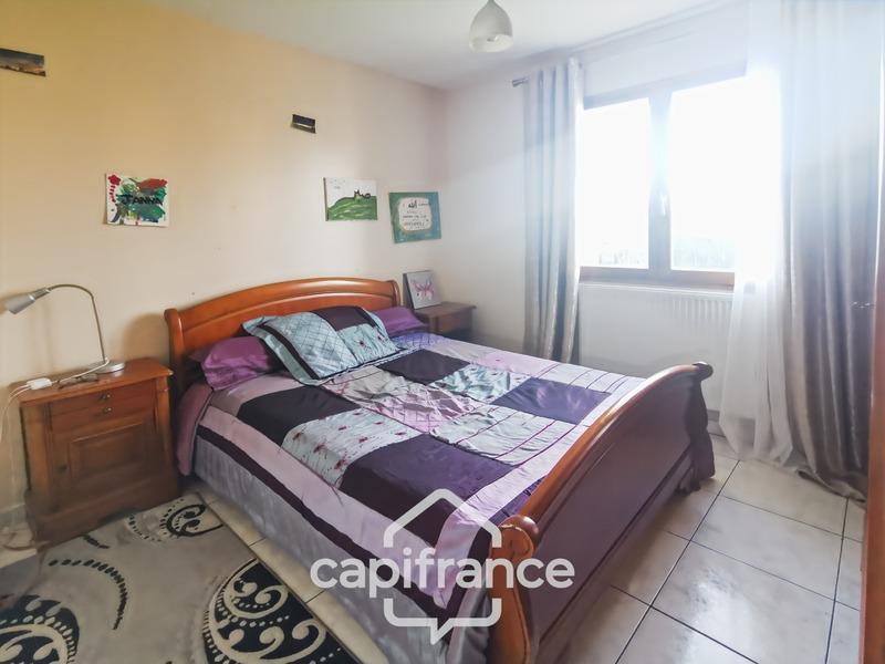 Maison - 188 m² - 9 pièces