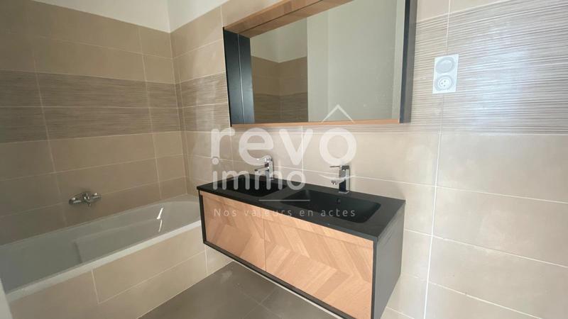 Appartement - 111 m² - 4 pièces