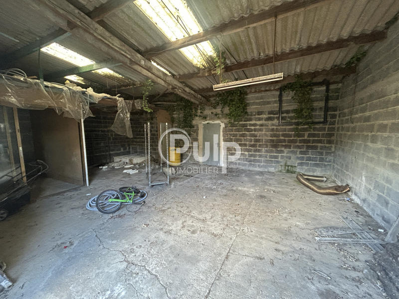 Maison - 180 m² - 7 pièces