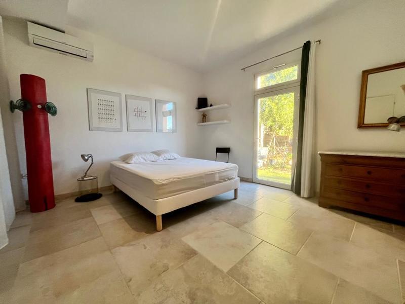 Appartement - 92 m² - 3 pièces