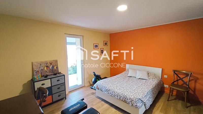 Maison - 120 m² - 4 pièces