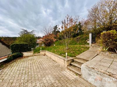 Maison - 107 m² - 5 pièces