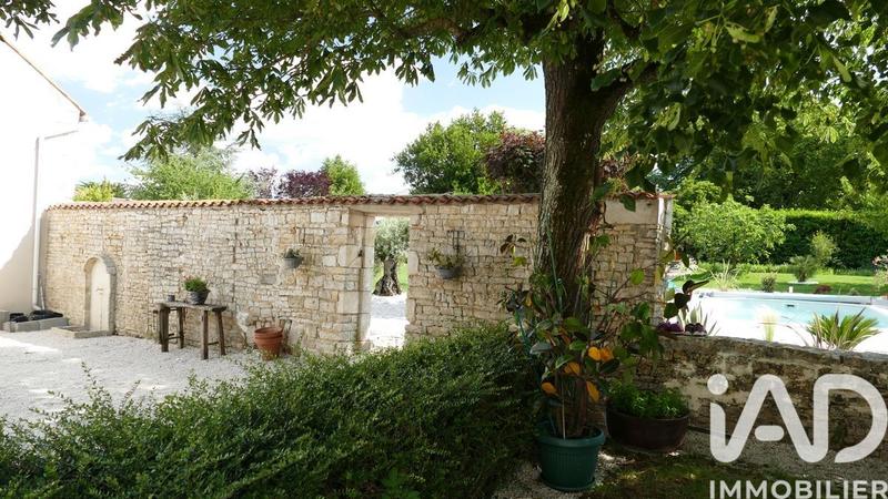 Maison de maîtres - 431 m² - 15 pièces