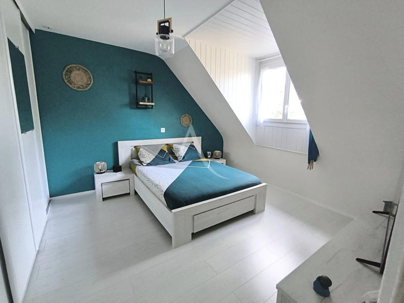 Maison - 122 m² - 7 pièces