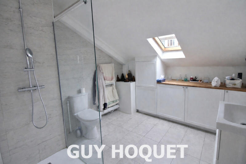 Maison - 176 m² - 6 pièces