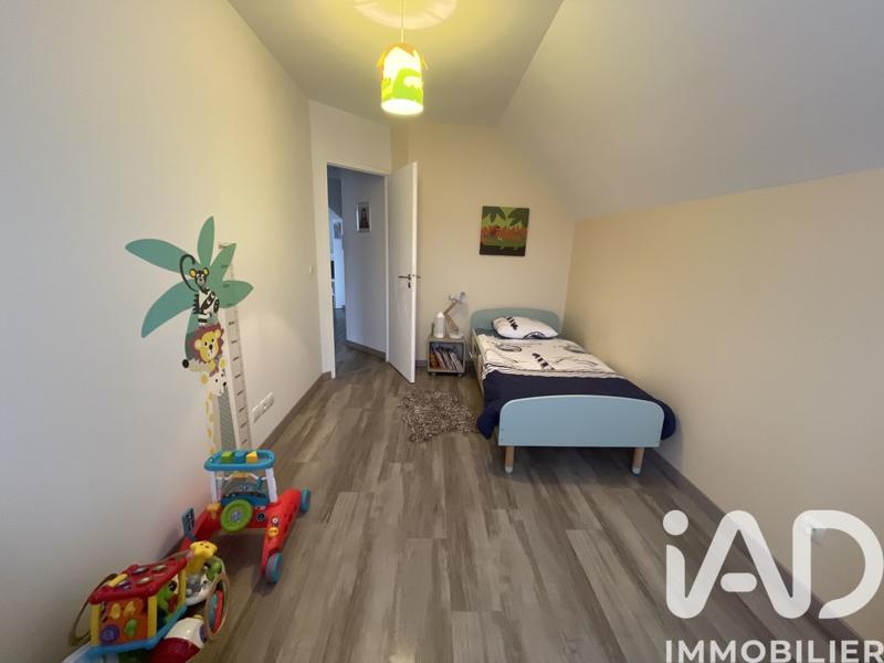 Maison - 183 m² - 8 pièces