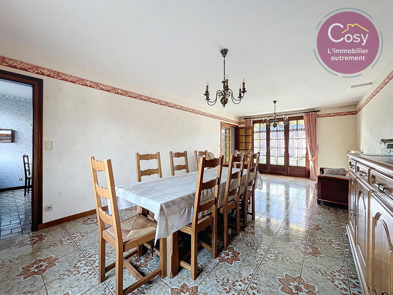 Maison - 138 m² - 7 pièces