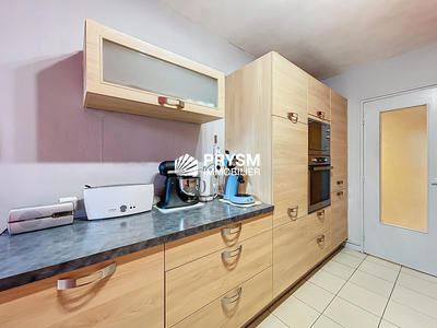 Appartement - 92 m² - 4 pièces