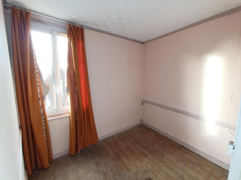 Maison - 212 m² - 5 pièces