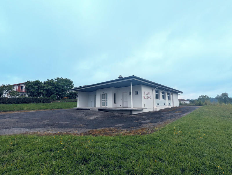 Local commercial - 195 m²