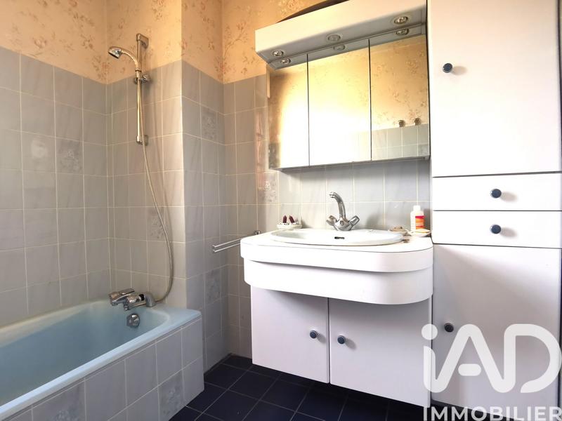 Maison - 162 m² - 7 pièces