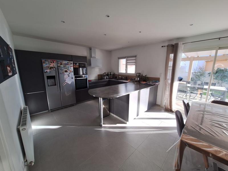 Maison - 97 m² - 4 pièces