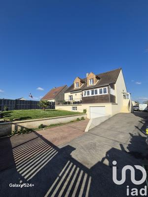 Maison - 207 m² - 9 pièces