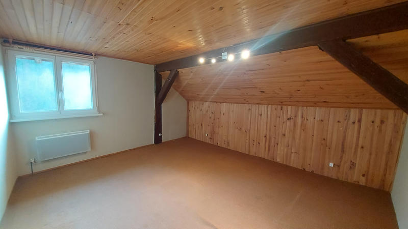 Maison - 105 m² - 5 pièces