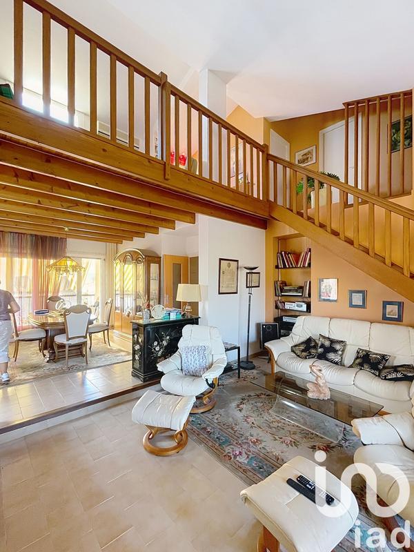 Appartement - 135 m² - 5 pièces