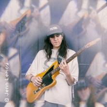 Caïman + Emma Castellino