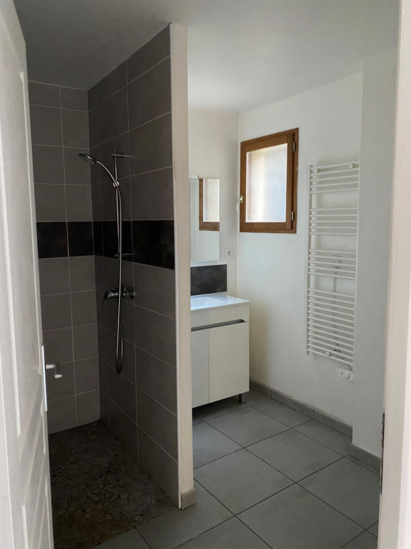 Maison de village - 110 m² - 4 pièces