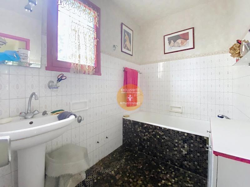 Maison - 80 m² - 4 pièces