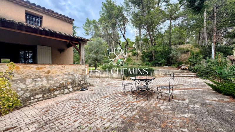 Villa - 170 m² - 5 pièces