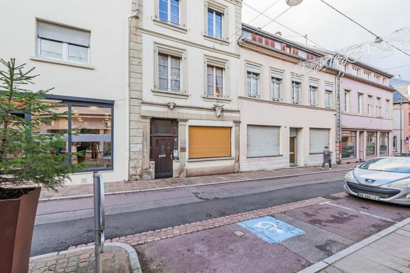 Maison - 183 m² - 7 pièces