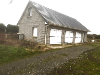 Maison - 99 m² - 6 pièces