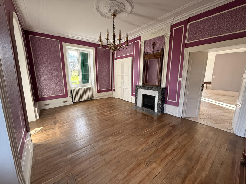 Maison - 197 m² - 7 pièces