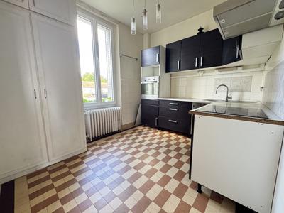 Maison - 105 m² - 5 pièces