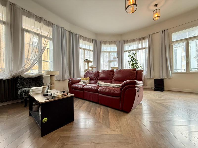 Appartement - 100 m² - 4 pièces