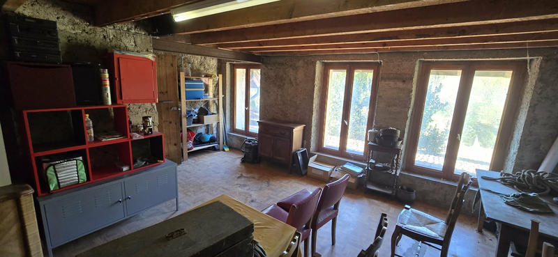 Maison de village - 80 m² - 5 pièces