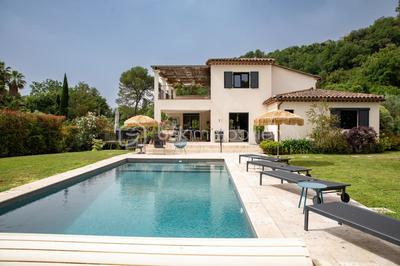 Demeure - 262 m² - 7 pièces