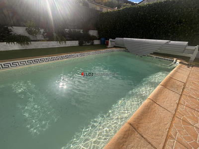 Villa - 130 m² - 5 pièces