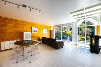 Maison - 94 m² - 5 pièces