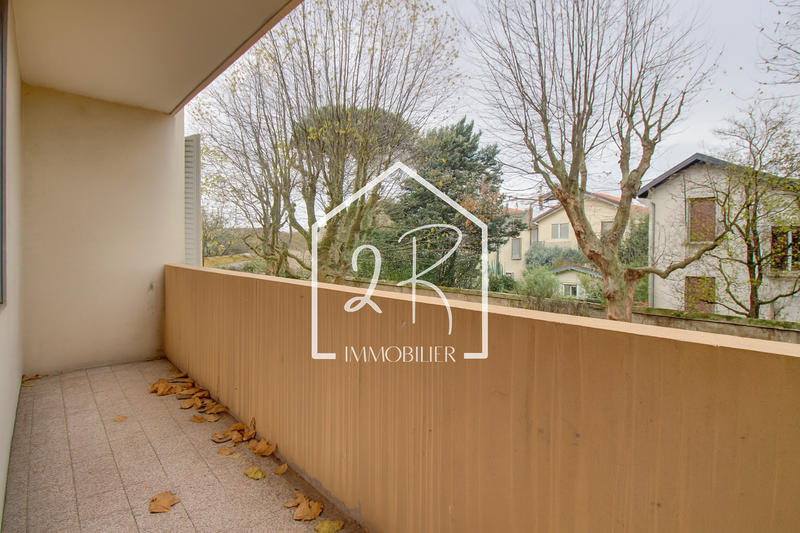 Appartement - 67 m² - 4 pièces