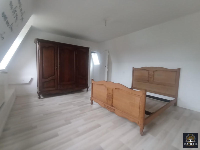 Maison - 98 m² - 5 pièces
