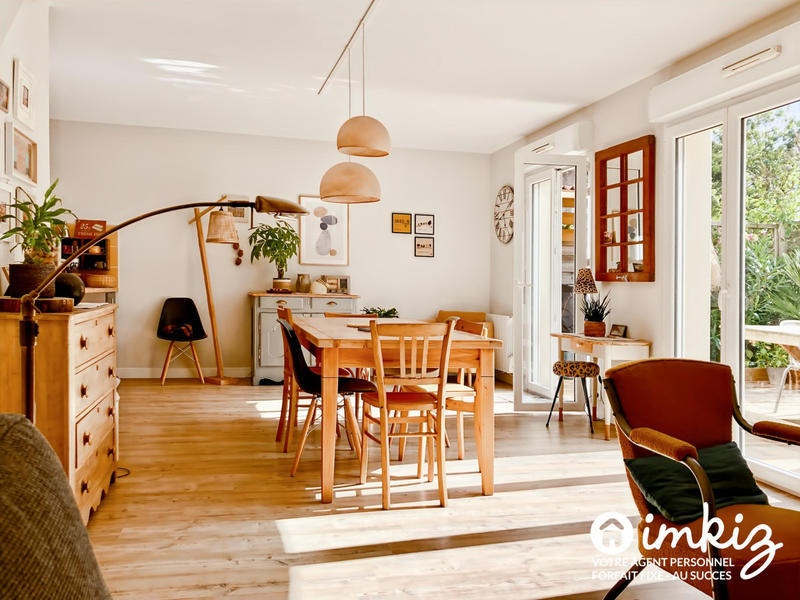 Maison - 94 m² - 4 pièces