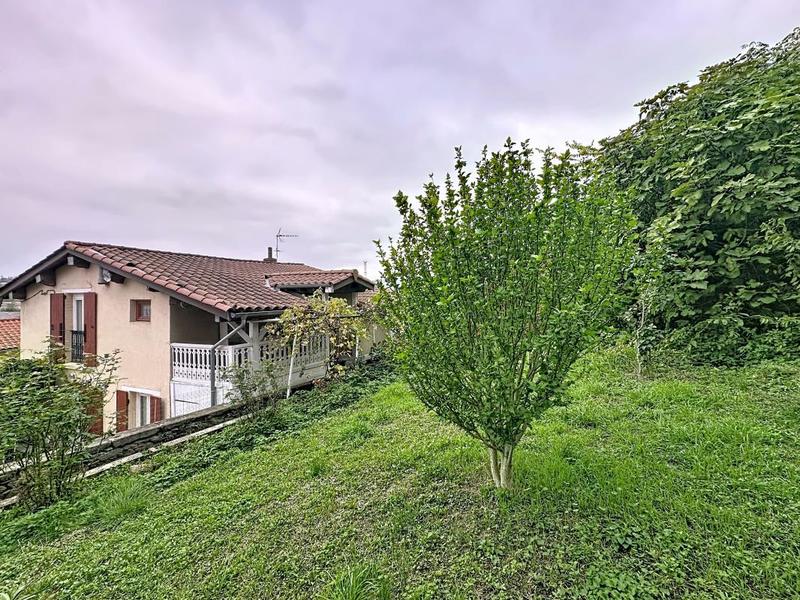 Maison - 100 m² - 4 pièces