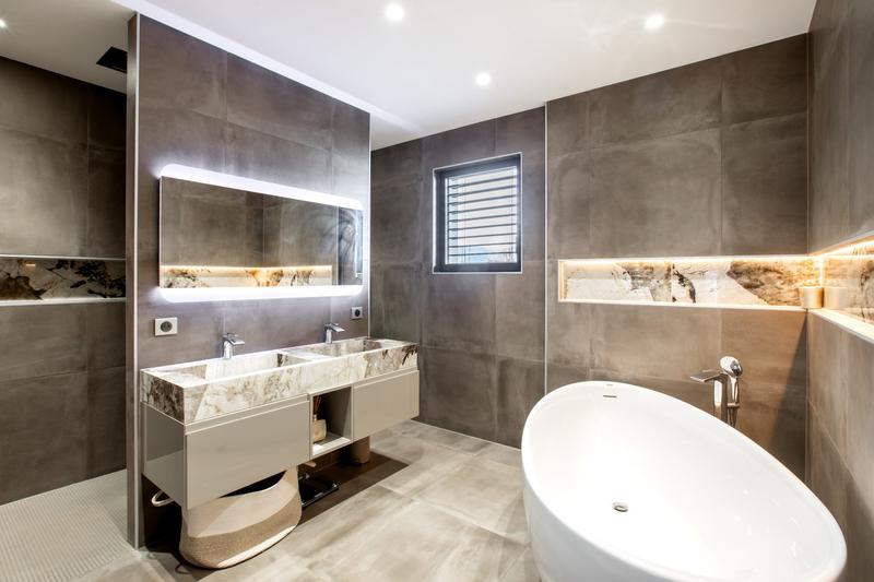 Villa - 318 m² - 9 pièces